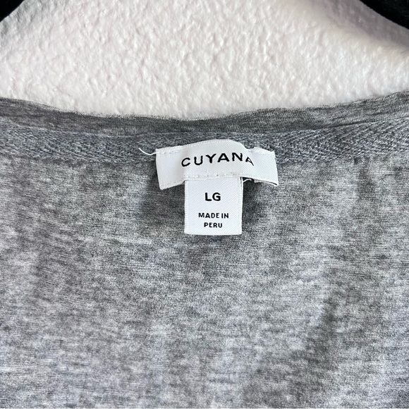 Cuyana Women’s Pima Cotton Scoop Neck Short Sleeve Tee - Picture 2 of 11